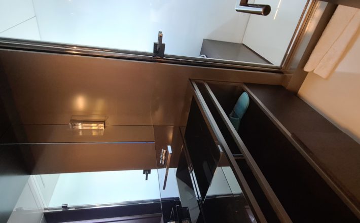 FERRETTI 850 WATERMACHINE