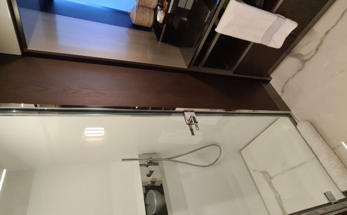 FERRETTI 850 WATERMACHINE